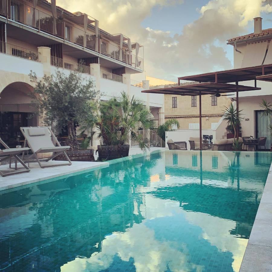 Ynaira Hotel & Spa Ариань Экстерьер фото