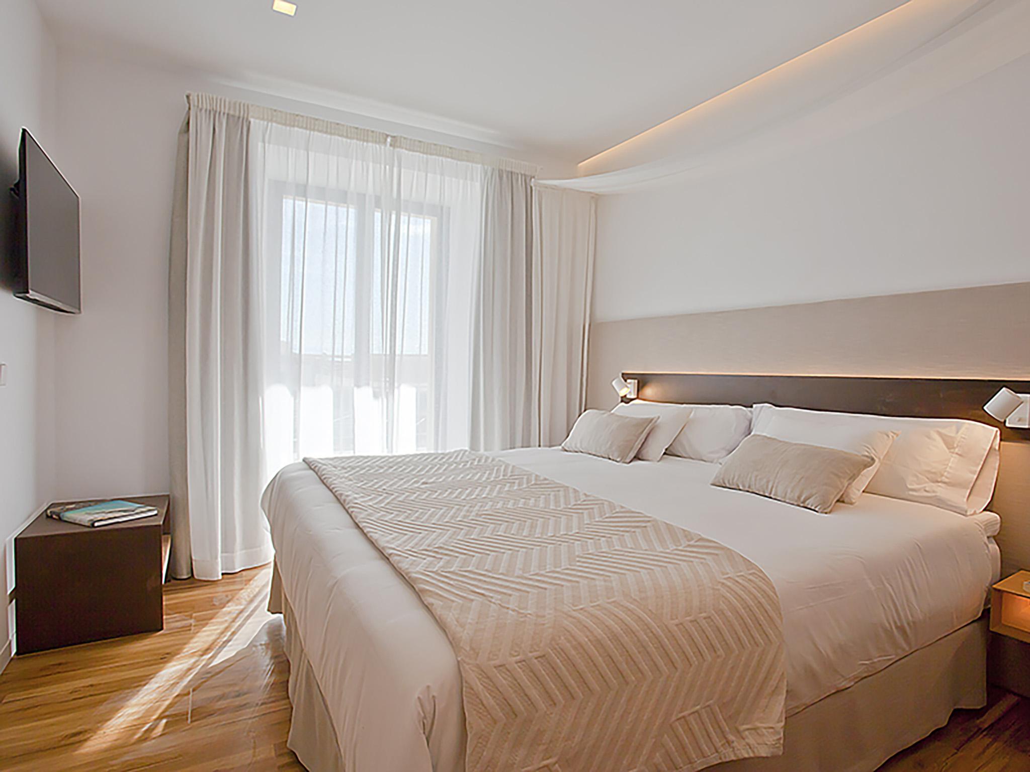 Ynaira Hotel & Spa Ариань Экстерьер фото