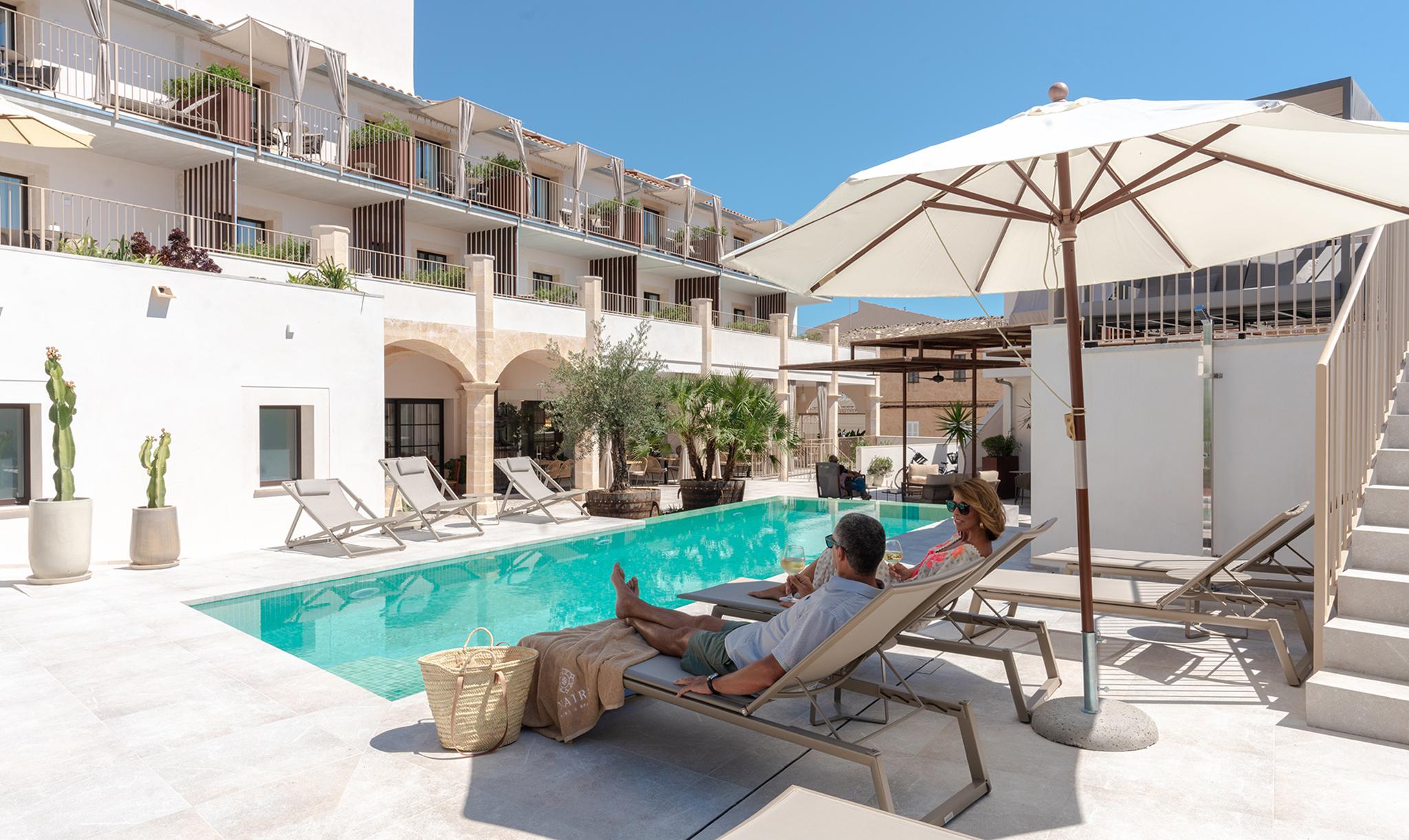 Ynaira Hotel & Spa Ариань Экстерьер фото